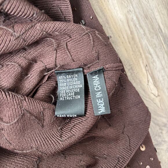 Pierri New York Brown V Neck Knit Top Beaded Sequin Embellishment Size Medium - Picture 12 of 16